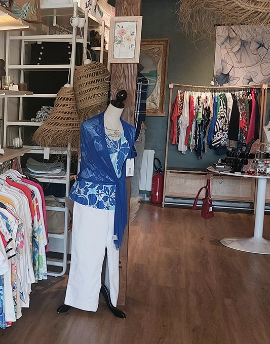 Prêt-à-Porter Féminin Neuville-aux-Bois